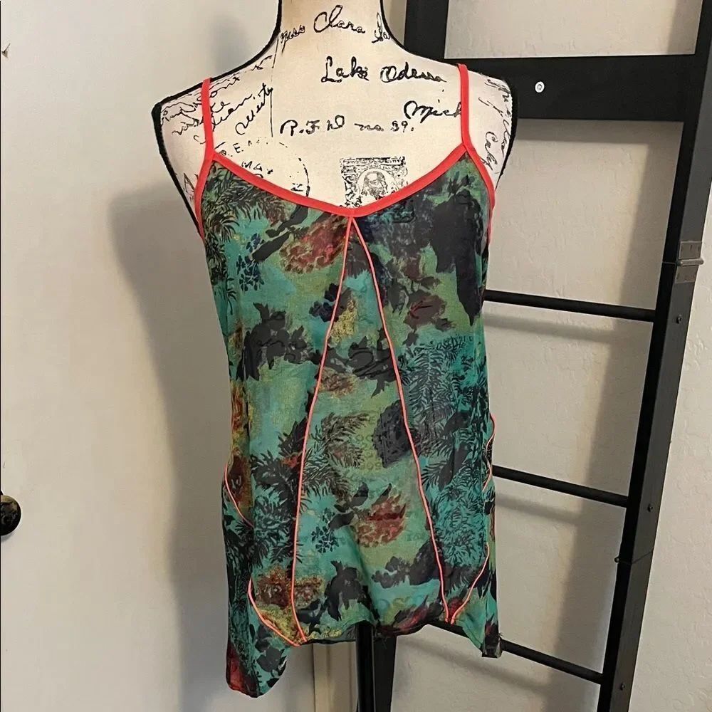 Y2K Lily WhiteβFloral Print Design Sleeveless Top Romantic Whimsical Cottagecore